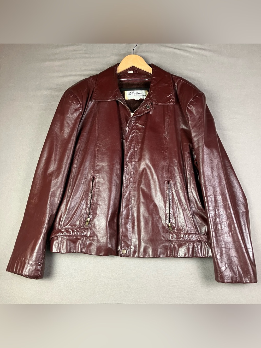 Vintage Wilson’s Leather Men’s Size 50 (XL-XXL) Burgundy Leather Jacket Full Zip